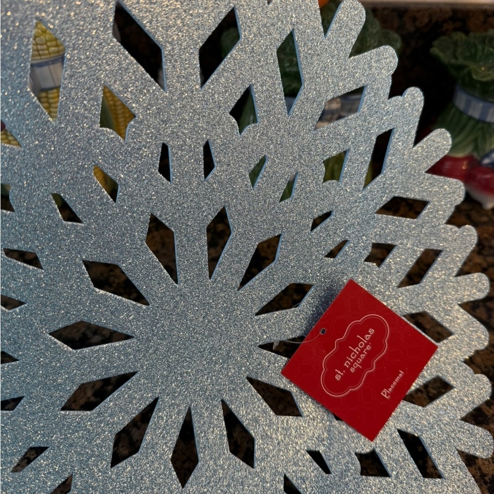 NWT St. Nicholas Square LIGHT BLUE Snowflake Placemat.  SET OF 12. - Picture 2 of 5